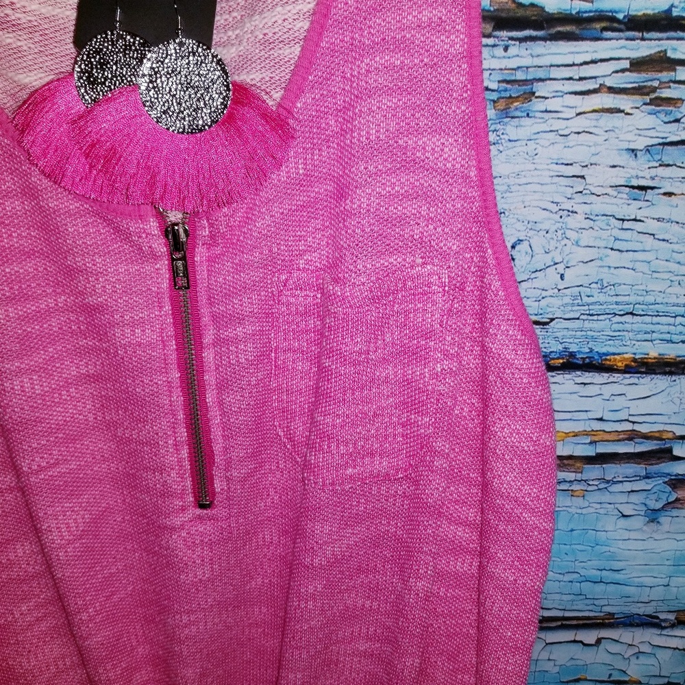 Pink romper - Picture 2 of 3
